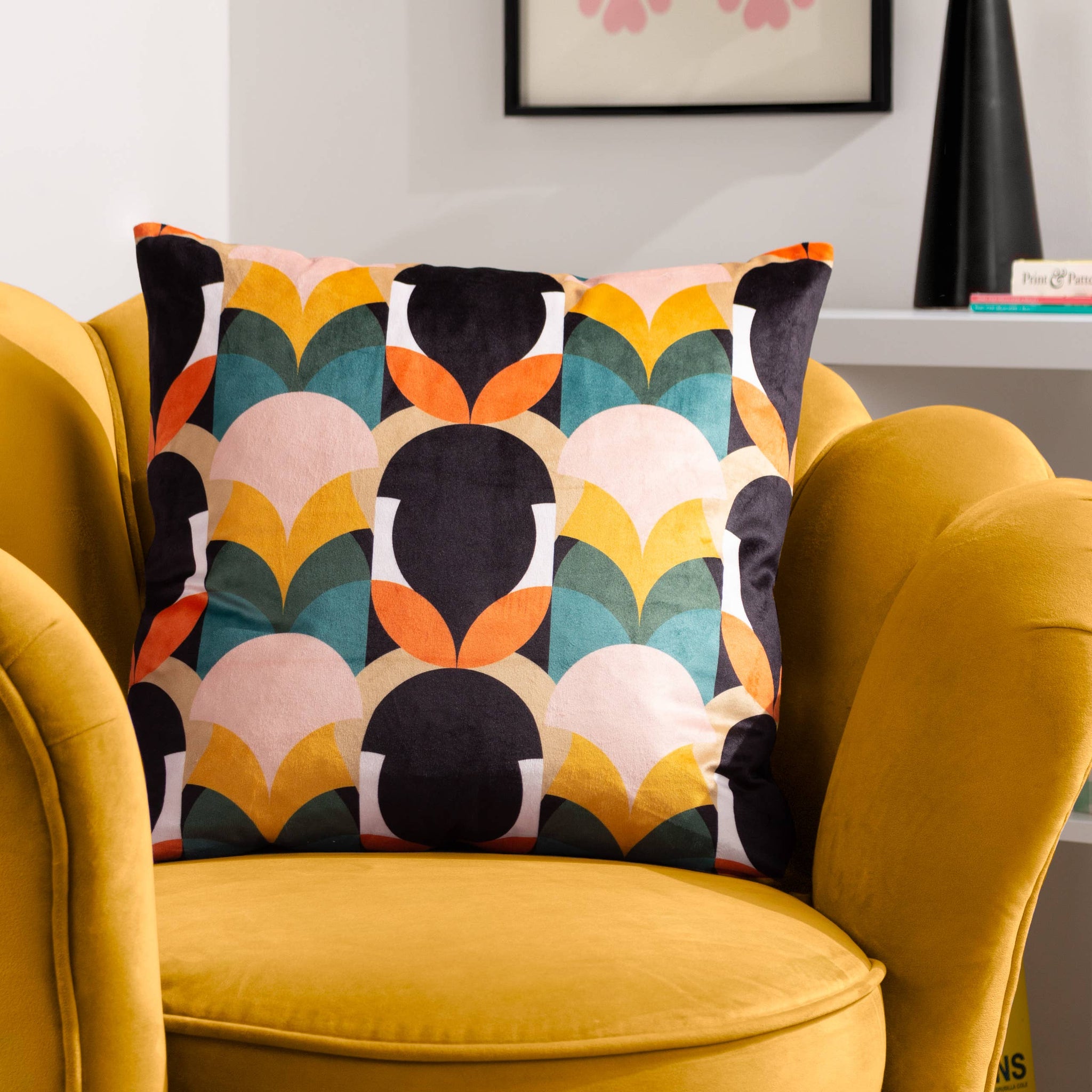 Raeya Art Deco Filled Cushion Peach/Black